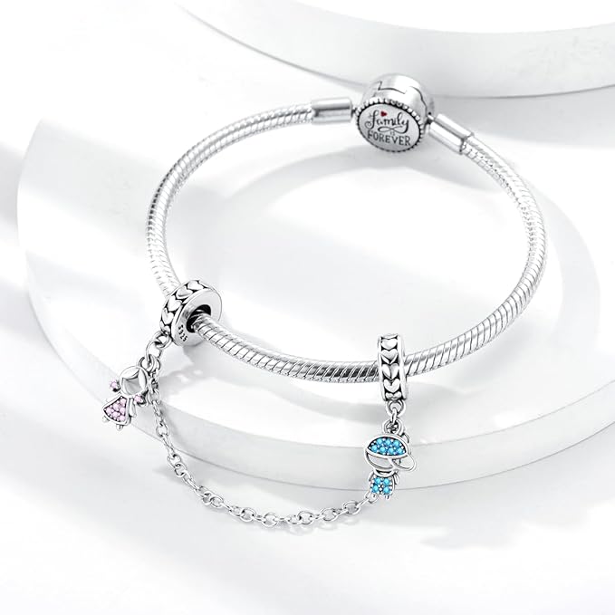 Chaîne de Sécurité Fille & Garçon – Symbole d’Amour & de Lien Familial