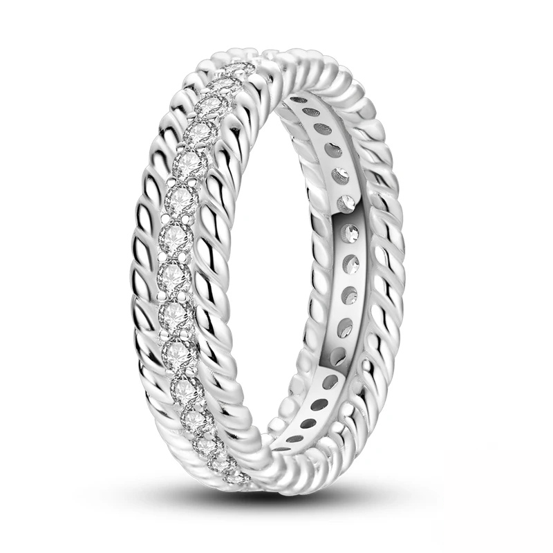 Bague Torsadée Anneau Élégant Pavé de Zirconium Étincelant