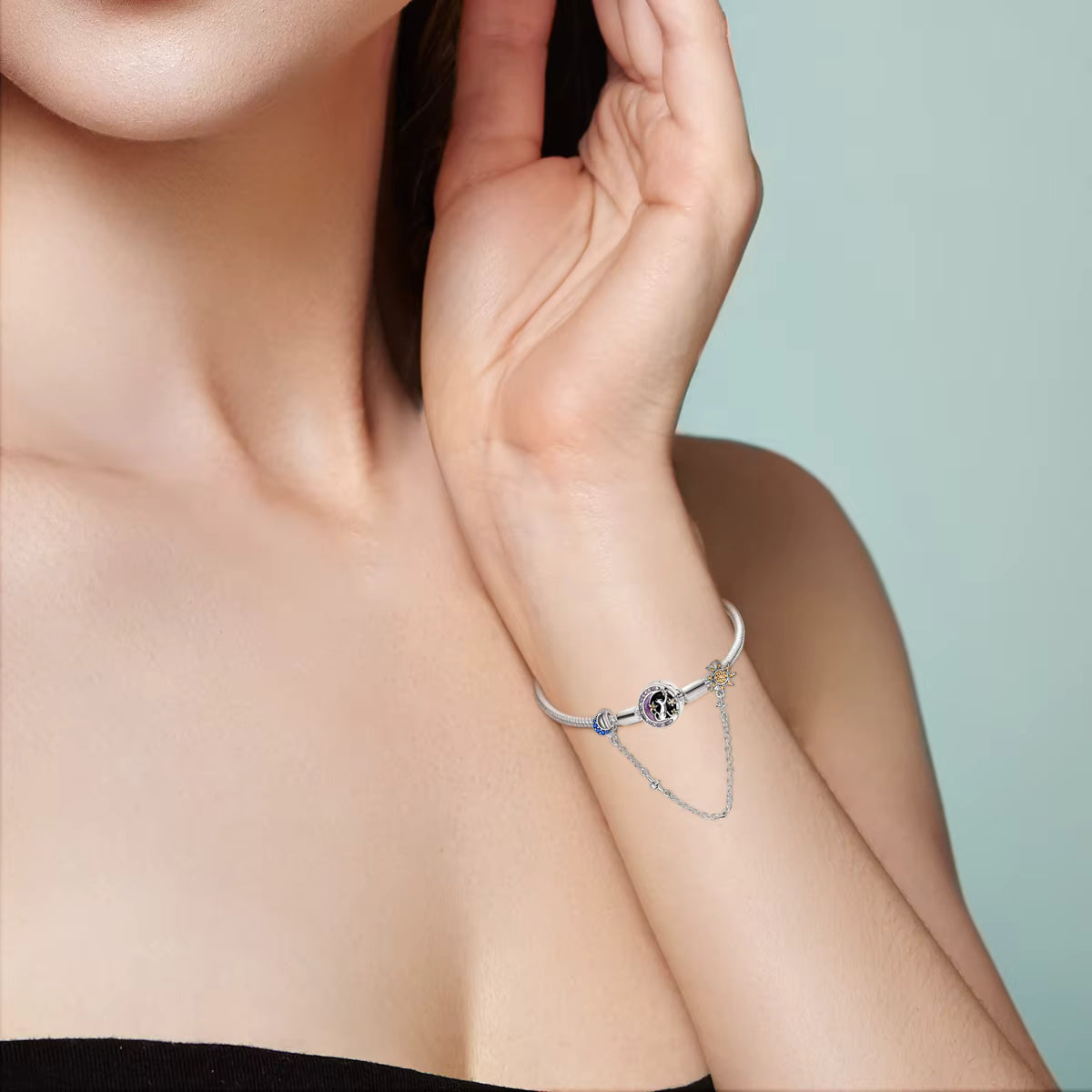 Chaîne de Sécurité Soleil & Lune – Harmonie, Protection & Éclat Céleste