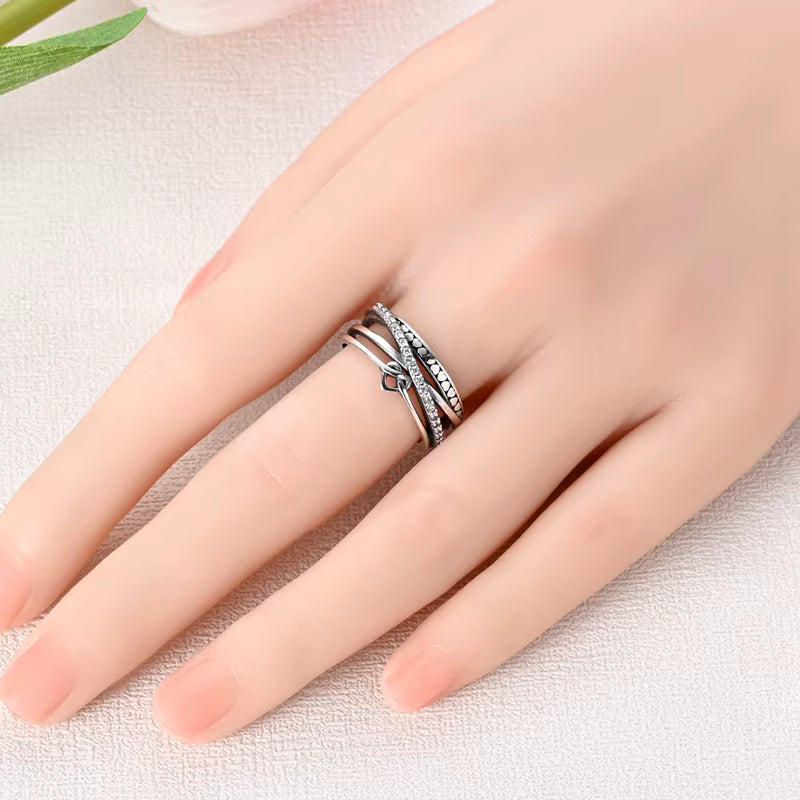 Bague Multi-Rangs Cœurs & Zircons Anneau Élégant et Romantique