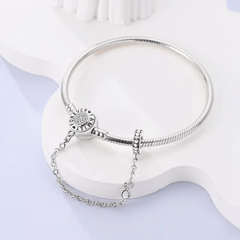 Bracelet "Family Forever" – Amour et Lien Éternel